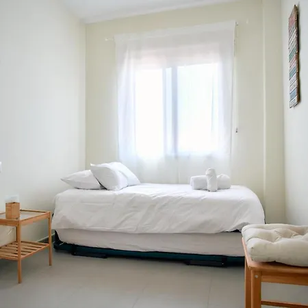 Work & Pet Friendly Urban Flat Close To The Beach Apartamento
